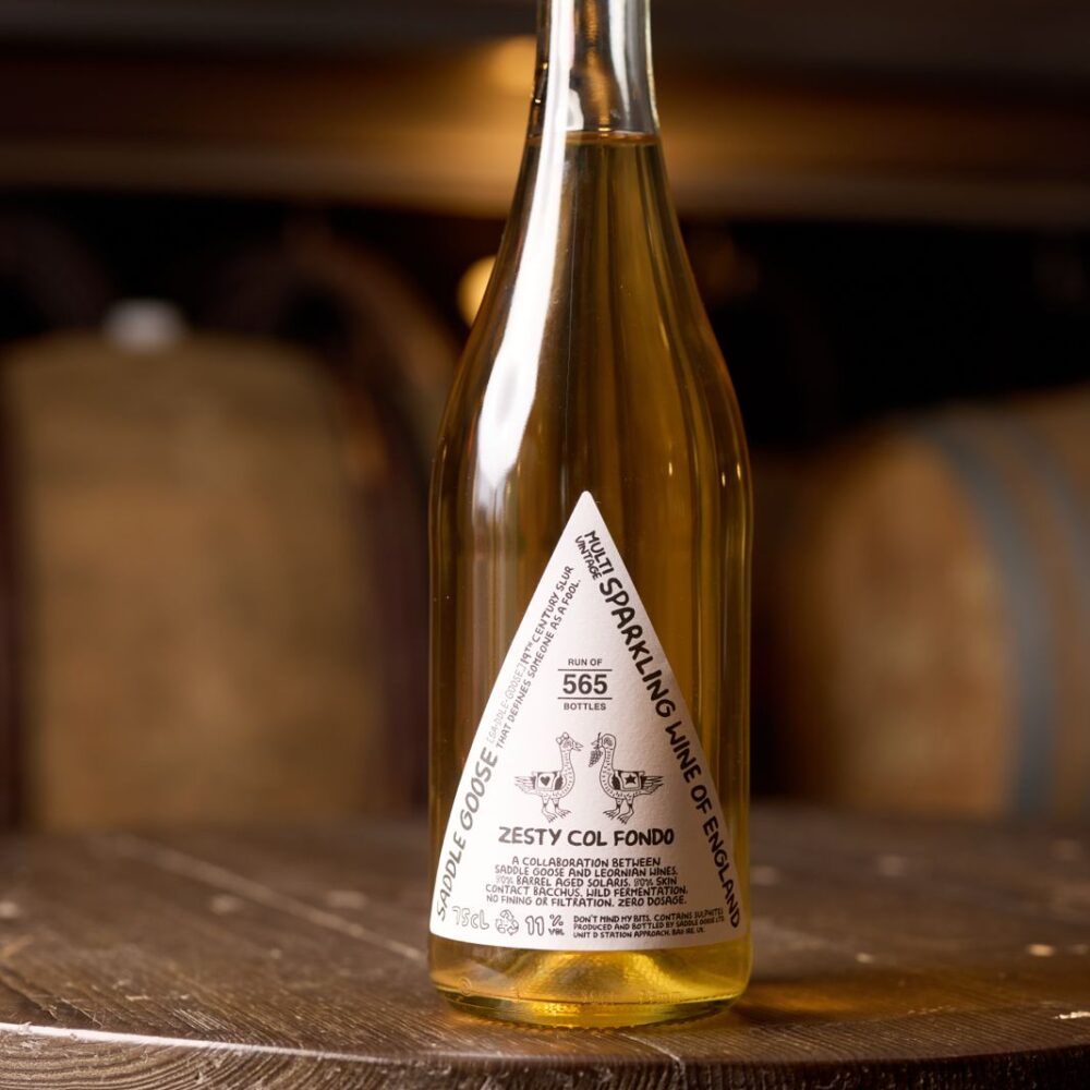 'Zesty' - White Col Fondo